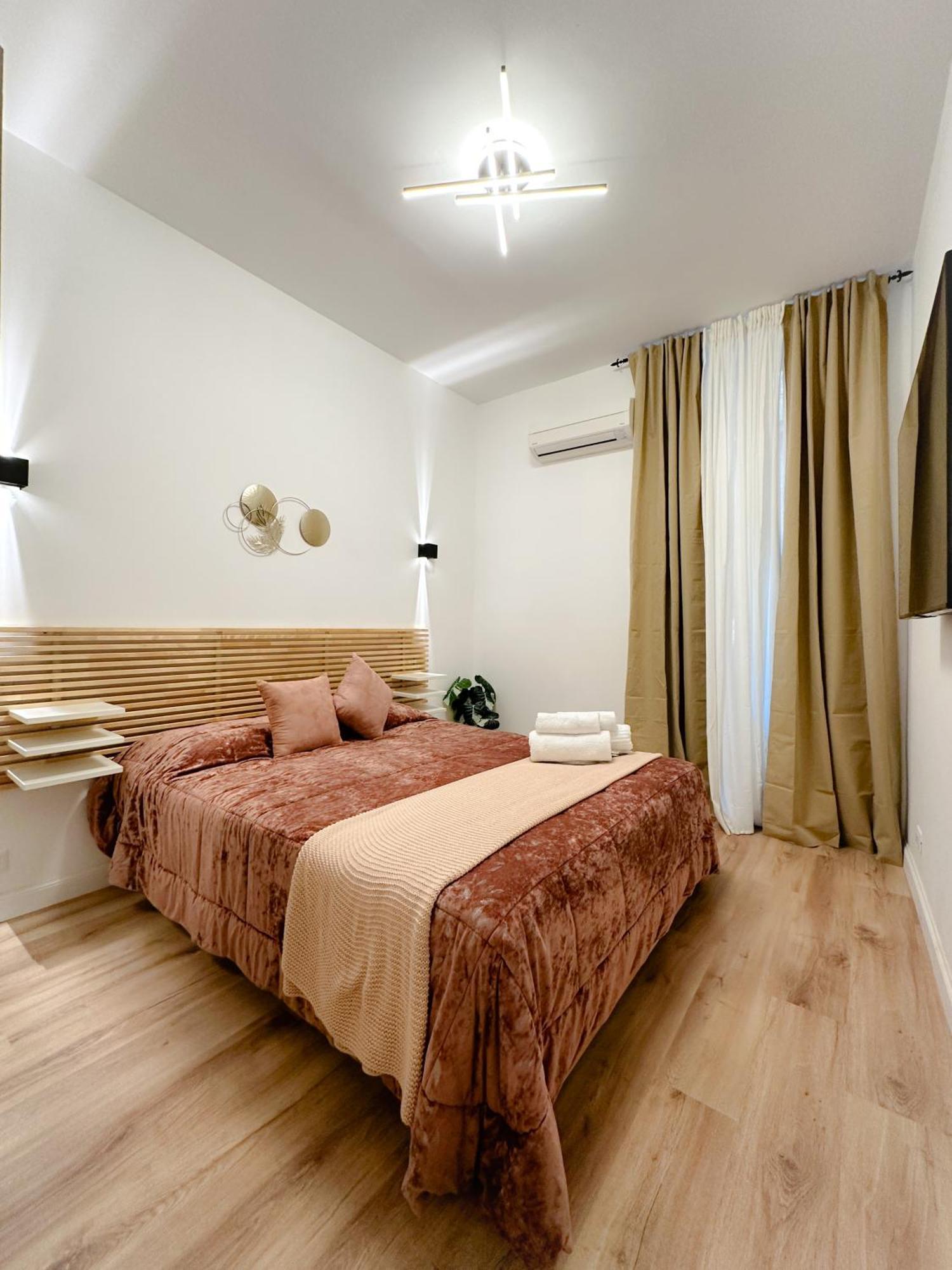 Colosseum Luxury Guest House โรม ภายนอก รูปภาพ